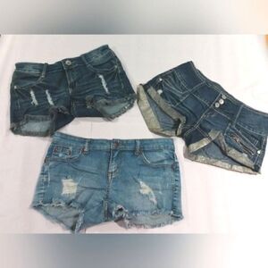 3 Jean Denim Shorts sz 27 SZ 5-6 EUC Ladies Women's Daisy Duke's